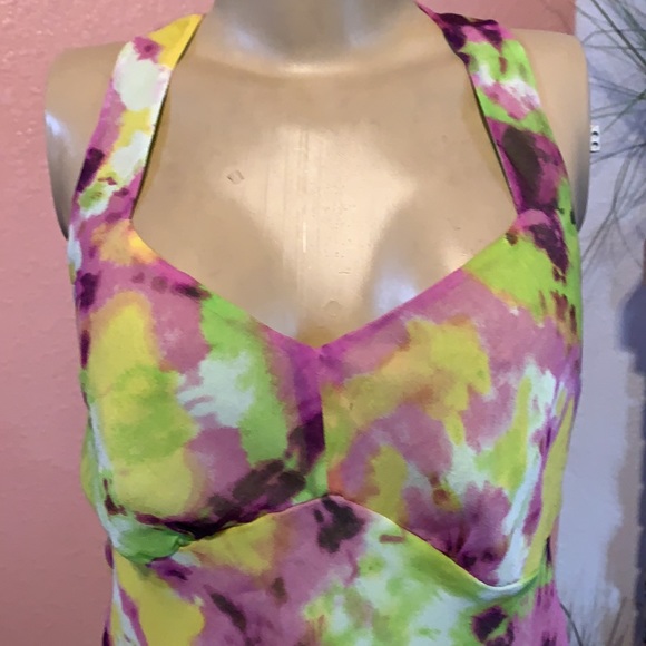 Gently-Love Halter Top - Picture 3 of 7